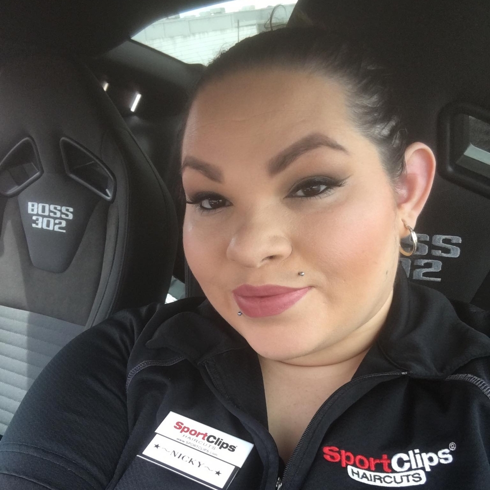 Meet your Posher, Nicky